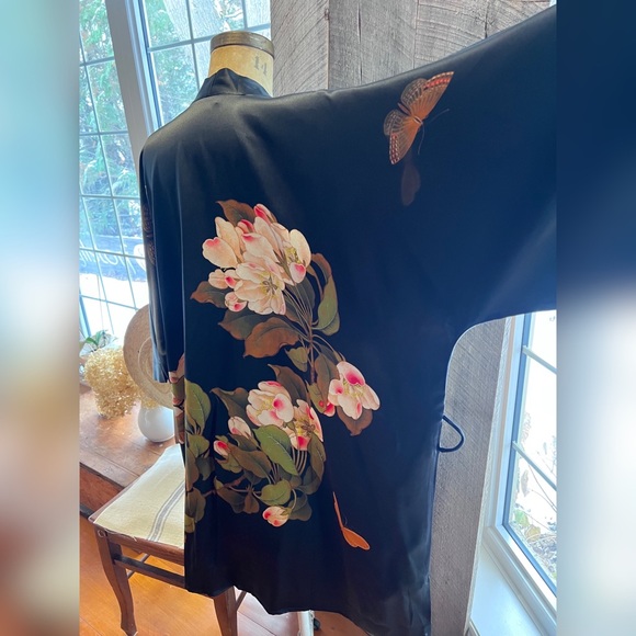 Silk Kimono Robe Plus Size - Picture 8 of 16